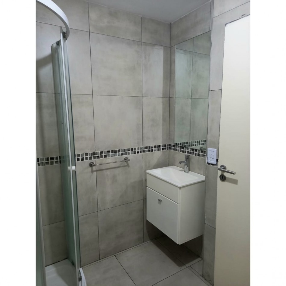 Monoambiente moderno en Tigre. 