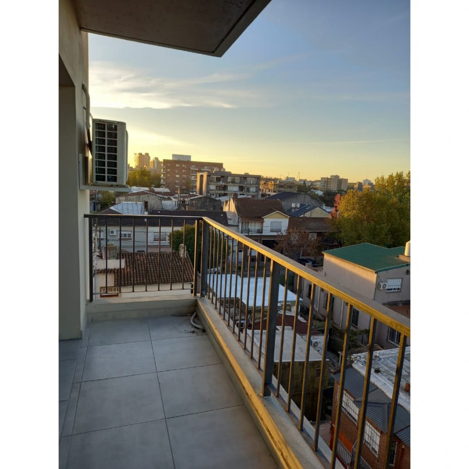 Monoambiente moderno en Tigre. 