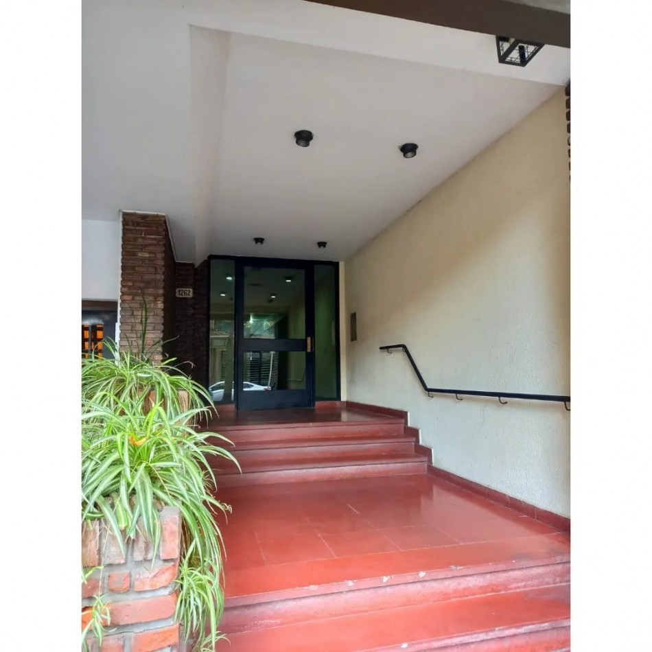 Departamento ubicado en pleno centro de San Fernando