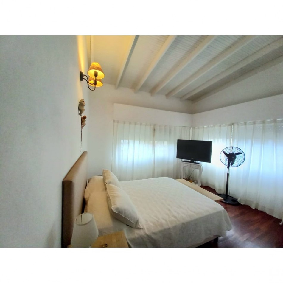 Hermoso PH en Tigre Centro.