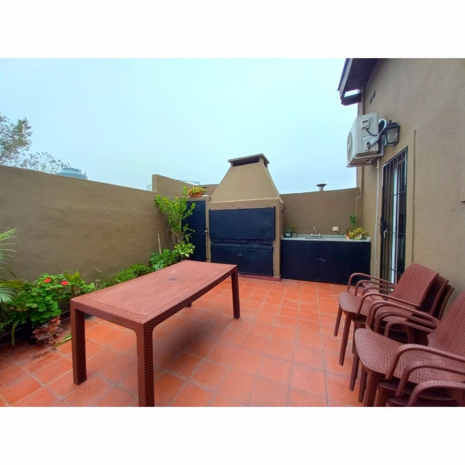 Hermoso PH en Tigre Centro.