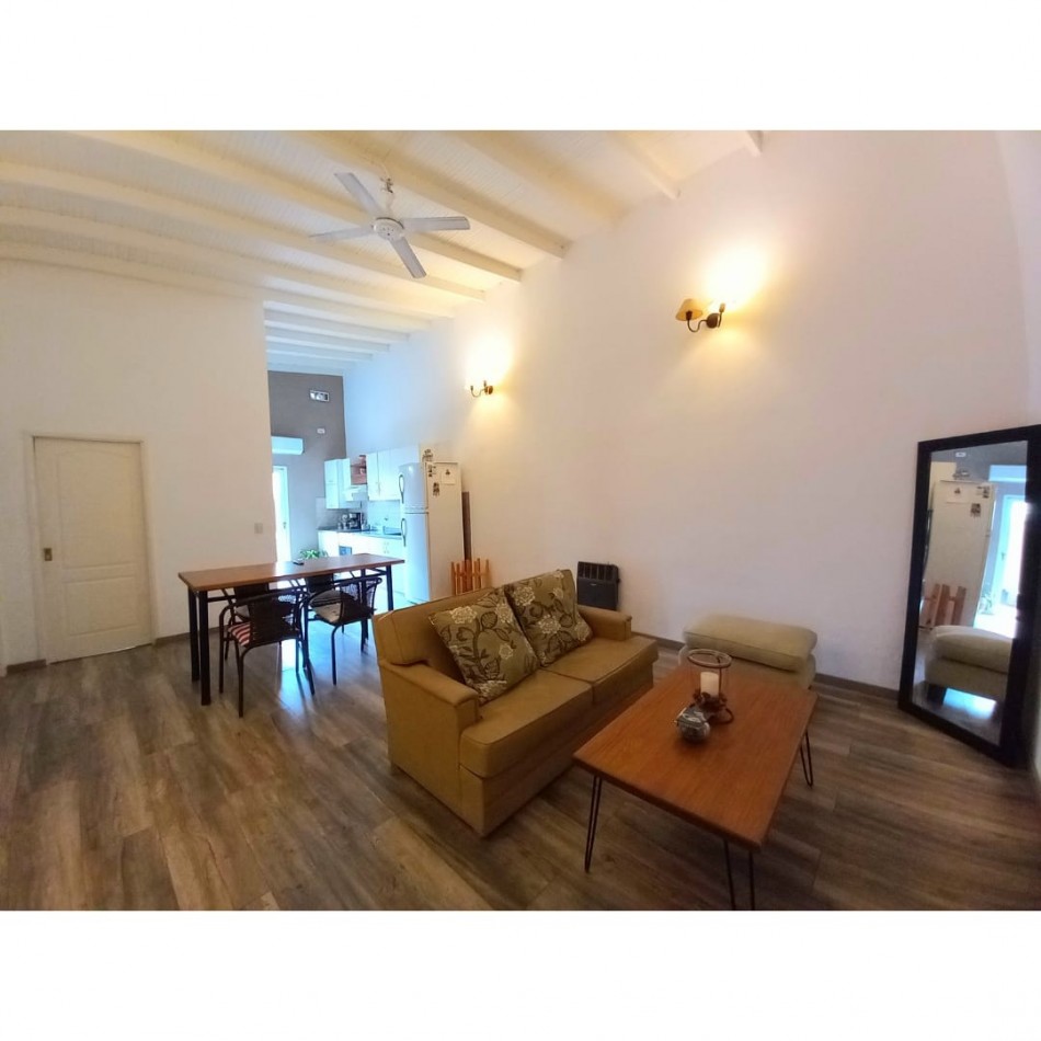 Hermoso PH en Tigre Centro.