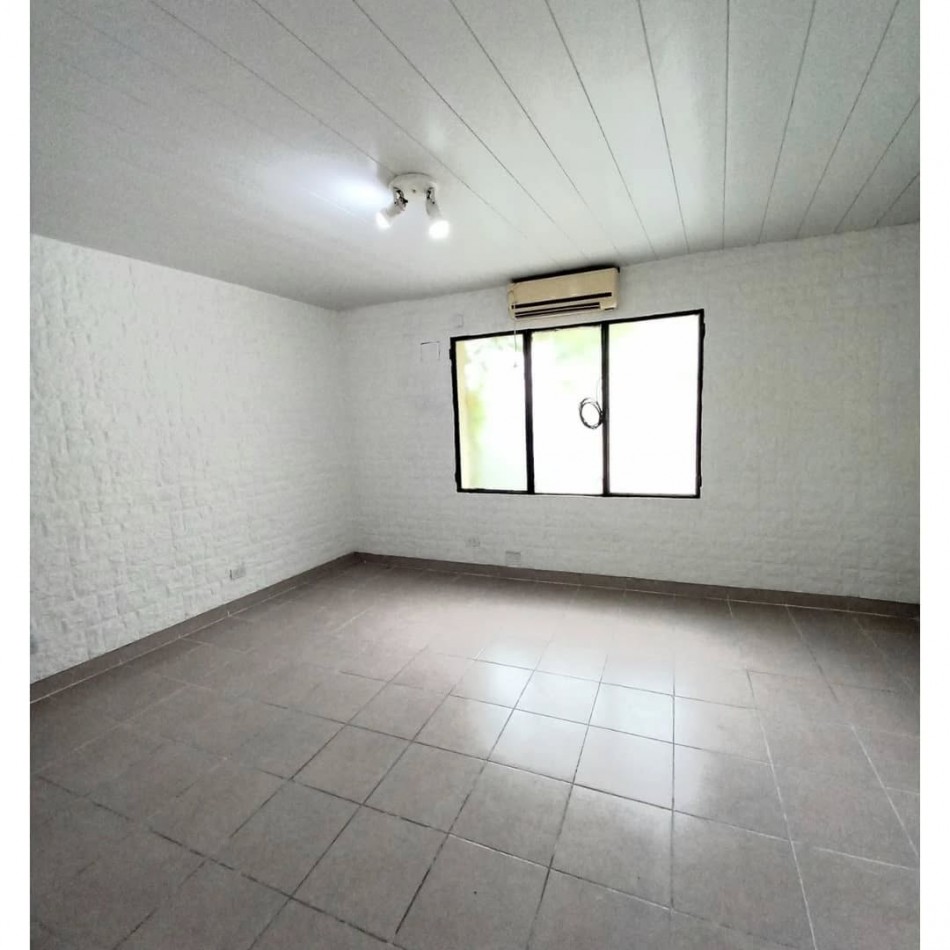 Practico departamento 2 ambientes en Victoria