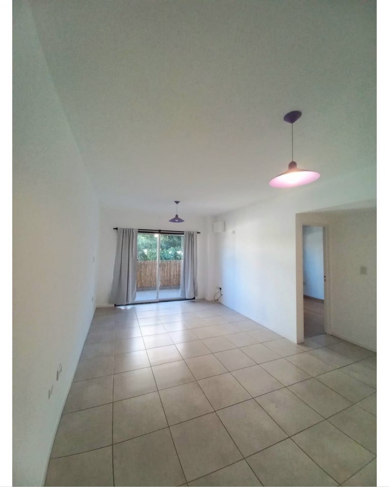 Hermoso departamento 2 ambientes en Tigre Centro.