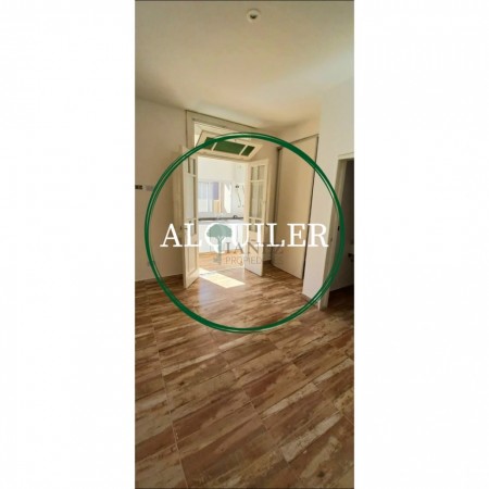 Hermoso PH monoambiente